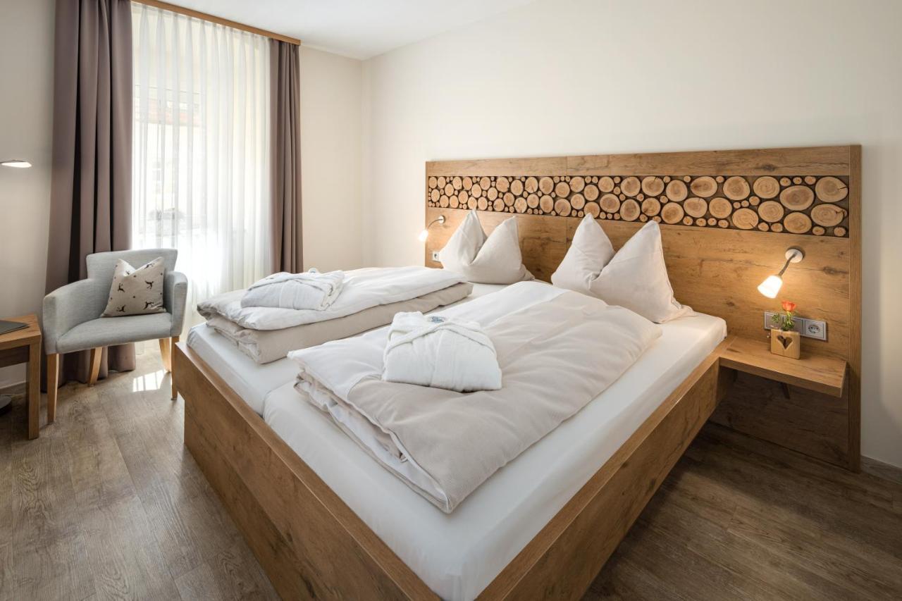 Hotel Zur Post バート・アプバッハ エクステリア 写真