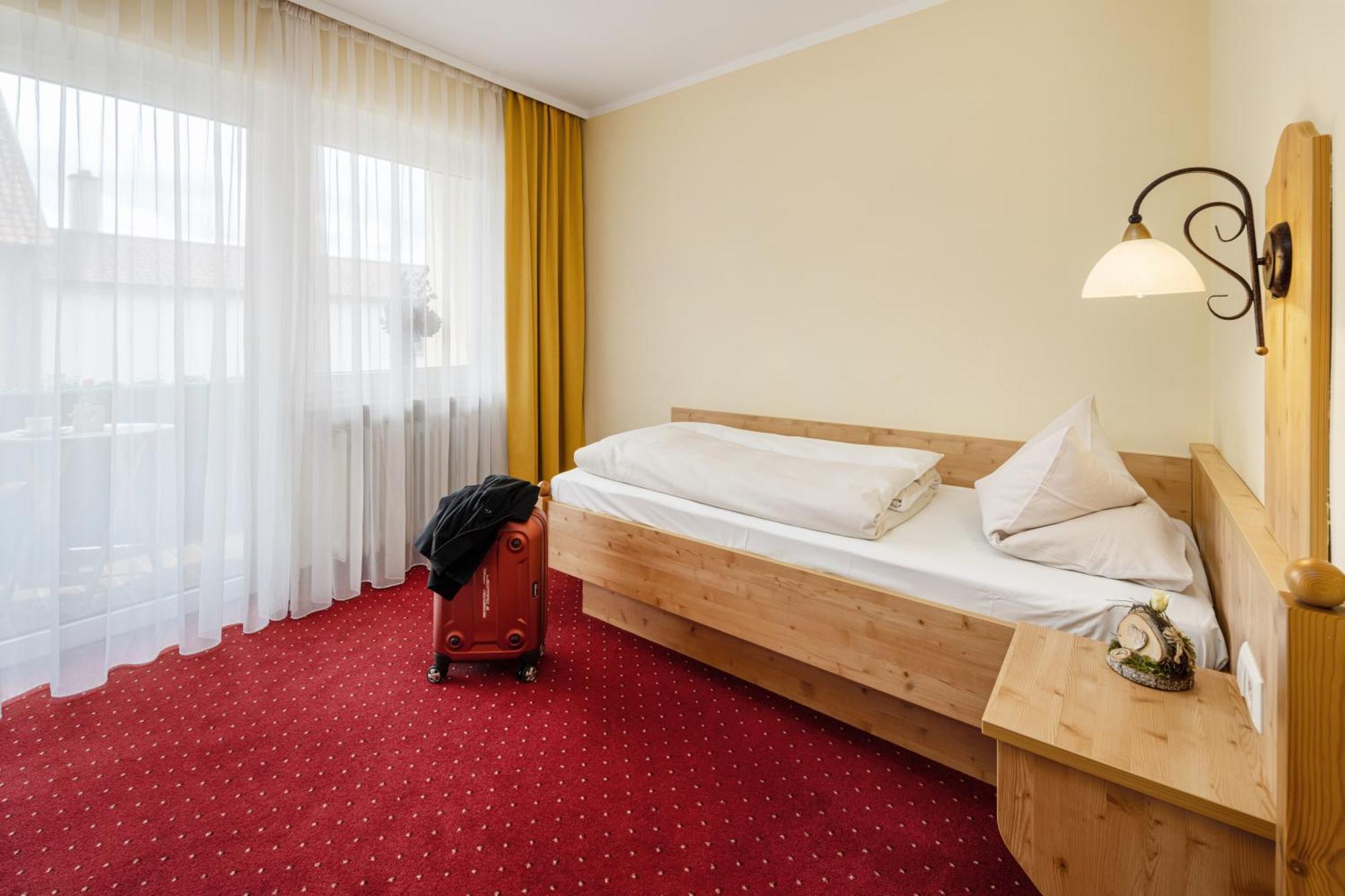 Hotel Zur Post バート・アプバッハ 部屋 写真